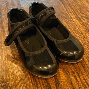 Little girls tap shoes size 8